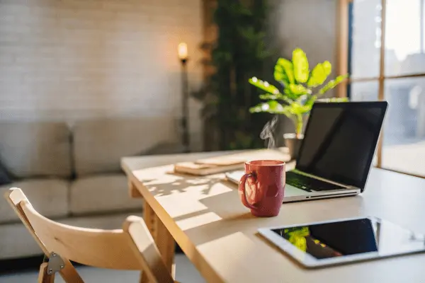 Home Office: Como Tornar Seu Espaço de Trabalho Estiloso e Funcional